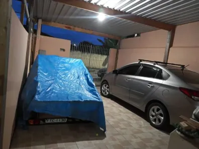 Casa com 3 Quartos à venda, 90m² no Perequê Mirim, Caraguatatuba