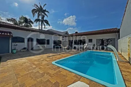 Casa com 3 Quartos à venda, 114m² no Parque Balneario Oasis, Peruíbe