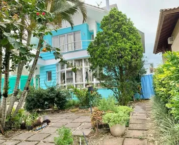 Casa com 3 Quartos à venda, 279m² no Jurerê, Florianópolis