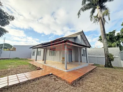 Casa com 3 Quartos para alugar, 138m² no Zona 02, Maringá