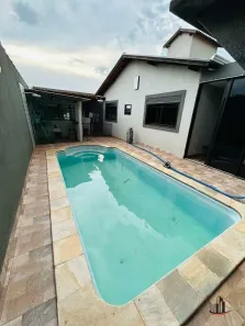 Casa com 3 Quartos à venda, 230m² no Conjunto Pontal, Uberaba