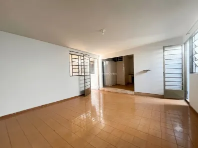 Imóvel Comercial com 3 Quartos para alugar, 250m² no Santa Marta, Uberaba