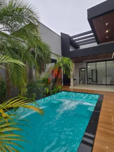 Casa com 3 Quartos à venda, 160m² no Goiânia 2, Goiânia