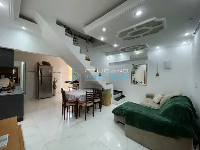 Sobrado com 3 Quartos à venda, 150m² no Maracanã, Praia Grande
