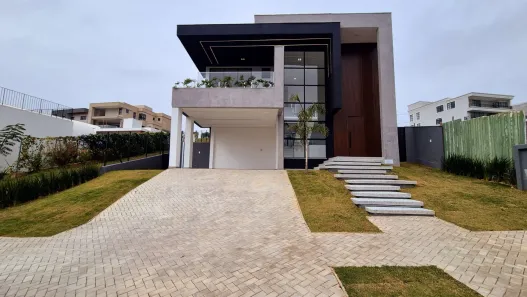 Casa de Condomínio com 4 Quartos à venda, 451m² no São Pedro, Juiz de Fora