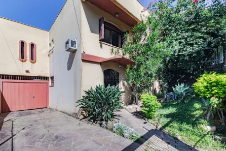 Casa com 3 Quartos à venda, 345m² no Cristal, Porto Alegre