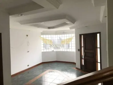 Sobrado com 3 Quartos à venda, 285m² no Campestre, Santo André
