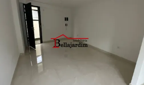 Sala Comercial à venda, 30m² no Vila Curuçá, Santo André
