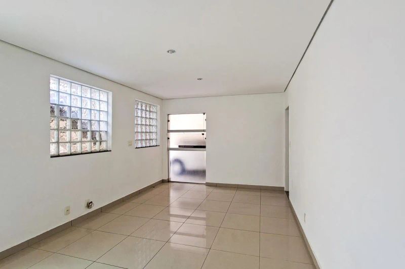 Casa com 4 quartos — Liberdade, Belo Horizonte