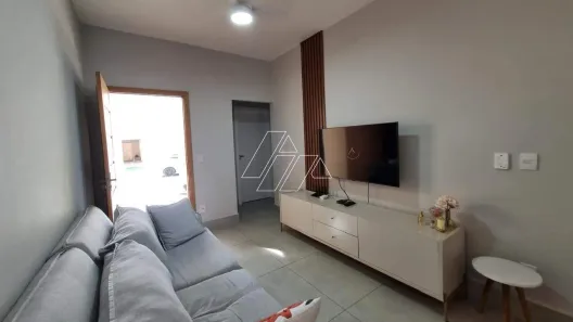 Casa com 2 Quartos para alugar, 70m² no Jardim Nazareth, Marília