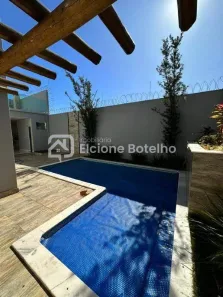Casa com 4 Quartos para alugar, 360m² no Jardim Karaíba, Uberlândia