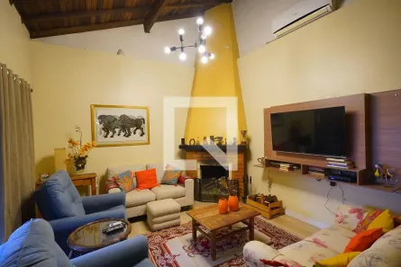 Casa com 3 Quartos à venda, 400m² no Teresópolis, Porto Alegre