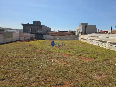 Lote/Terreno à venda, 390m² no Boa Vista, Anápolis