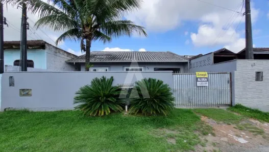 Casa com 3 Quartos para alugar, 120m² no Paranaguamirim, Joinville