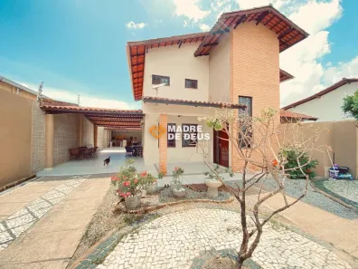 Casa com 5 Quartos à venda, 286m² no Dias Macedo, Fortaleza