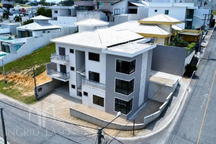 Casa de Condomínio com 6 Quartos à venda, 347m² no Lagoa, Macaé