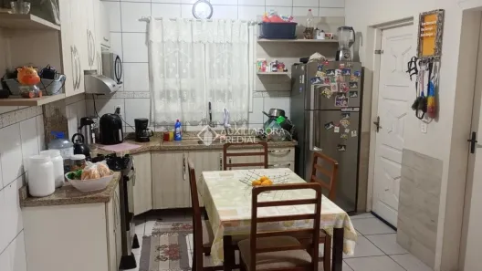 Casa com 2 Quartos à venda, 80m² no Igara, Canoas