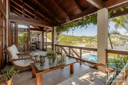Casa com 4 Quartos à venda, 500m² no João Paulo, Florianópolis