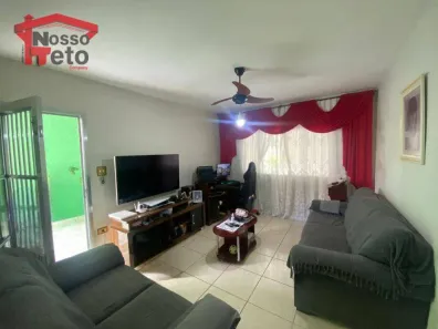 Casa com 2 Quartos à venda, 200m² no Jardim Marisa, São Paulo