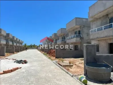 Casa de Condomínio com 4 Quartos à venda, 130m² no Buraquinho, Lauro de Freitas