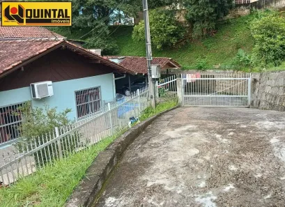 Casa com 3 Quartos à venda, 270m² no Glória, Blumenau