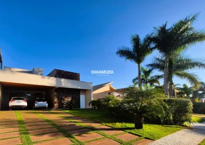 Casa de Condomínio com 4 Quartos à venda, 720m² no Jardim do Lago, Uberaba