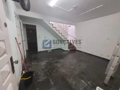 com 2 Quartos para alugar, 150m² no Rudge Ramos, São Bernardo do Campo