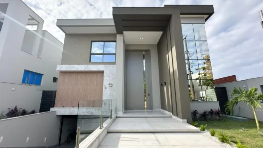 Casa com 4 Quartos à venda, 10m² no Feu Rosa, Serra
