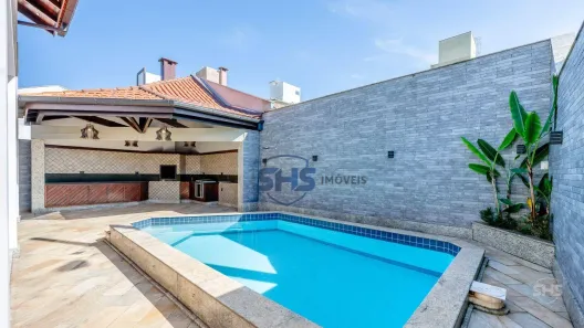 Casa com 4 Quartos à venda, 309m² no Água Verde, Blumenau