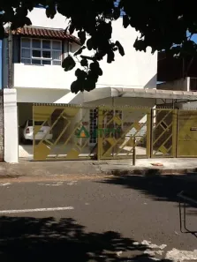 Casa com 6 Quartos à venda, 226m² no Vila Matarazzo, Londrina