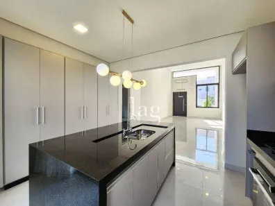 Casa de Condomínio com 3 Quartos à venda, 150m² no Aparecidinha, Sorocaba
