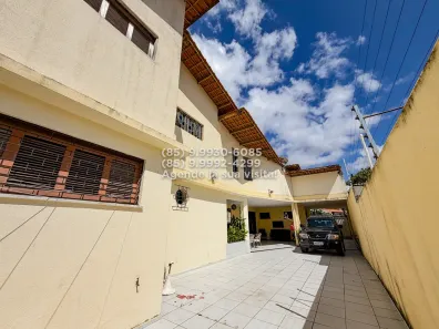 Casa com 7 Quartos à venda, 480m² no Montese, Fortaleza