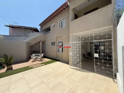 Casa com 3 Quartos à venda, 80m² no Cidade dos Funcionários, Fortaleza