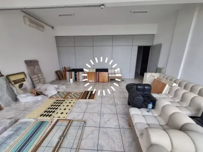 Sala Comercial para alugar, 88m² no Liberdade, São Paulo