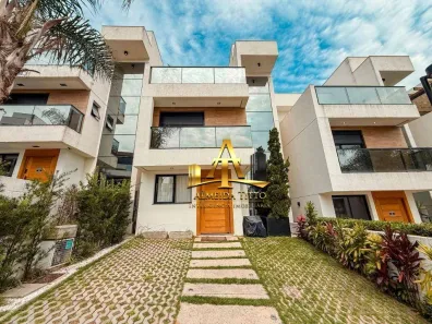 Casa com 4 Quartos à venda, 150m² no Parque Rincão, Cotia