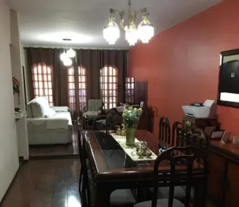 Imóvel Comercial com 4 Quartos para alugar, 336m² no Jardim Satélite, São José dos Campos