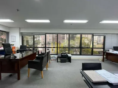 Sala Comercial à venda, 50m² no Vila Nova Conceição, São Paulo