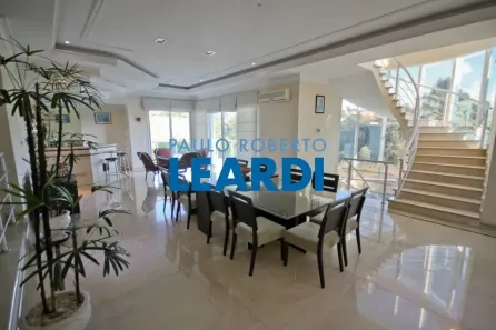 Casa de Condomínio com 7 Quartos à venda, 1300m² no Tamboré, Santana de Parnaíba