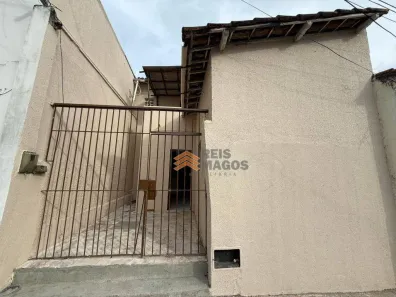 Casa com 3 Quartos para alugar, 191m² no Cidade Alta, Natal
