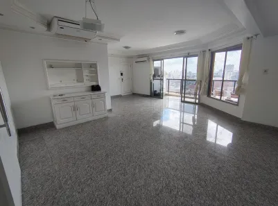 Apartamento com 4 Quartos para alugar, 190m² no Nazaré, Belém