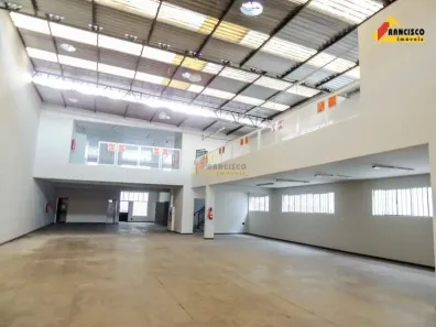 Ponto Comercial para alugar, 906m² no Centro, Divinópolis