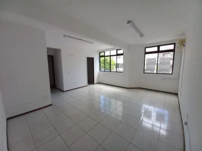 Apartamento com 1 Quarto para alugar, 35m² no Centro, Florianópolis