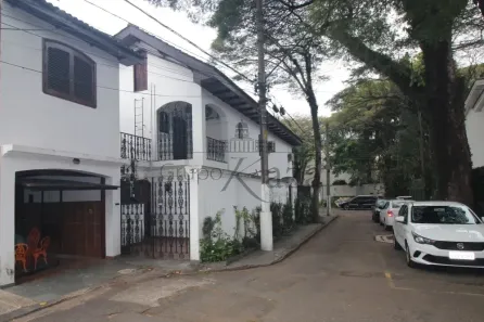 Casa com 3 Quartos à venda, 240m² no Jardim Paulista, São Paulo
