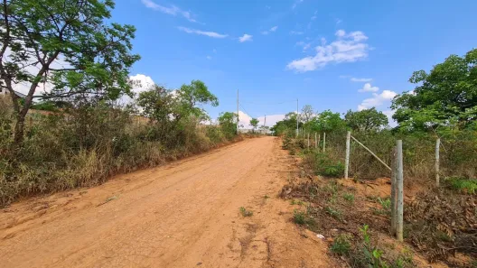 Lote/Terreno à venda, 360m² no Vivenda do Vale, Mateus Leme