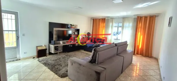 Casa com 3 Quartos à venda, 243m² no Jardim Palmira, Guarulhos
