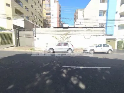 Lote/Terreno para alugar, 525m² no Saraiva, Uberlândia