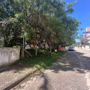 Lote/Terreno com 1 Quarto à venda, 324m² no Mariscal, Bombinhas