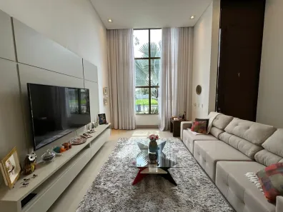 Casa de Condomínio com 3 Quartos à venda, 240m² no Residencial Goiânia Golfe Clube, Goiânia