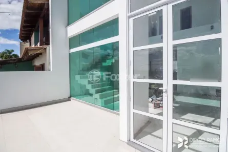 Casa de Condomínio com 3 Quartos à venda, 311m² no Nonoai, Porto Alegre