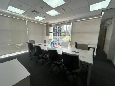 Sala Comercial para alugar, 210m² no Vila Olímpia, São Paulo